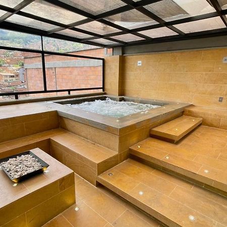 Edificio Helena Apartment Medellin Exterior photo