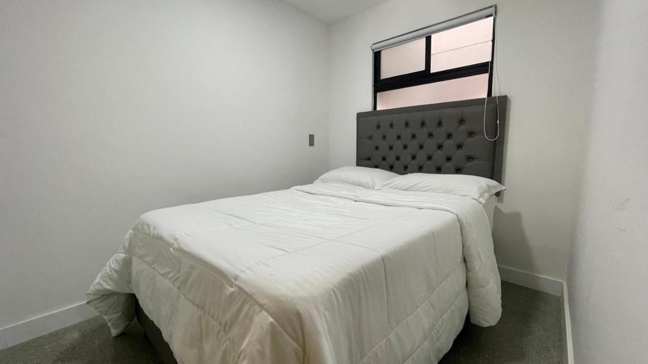 Edificio Helena Apartment Medellin Exterior photo
